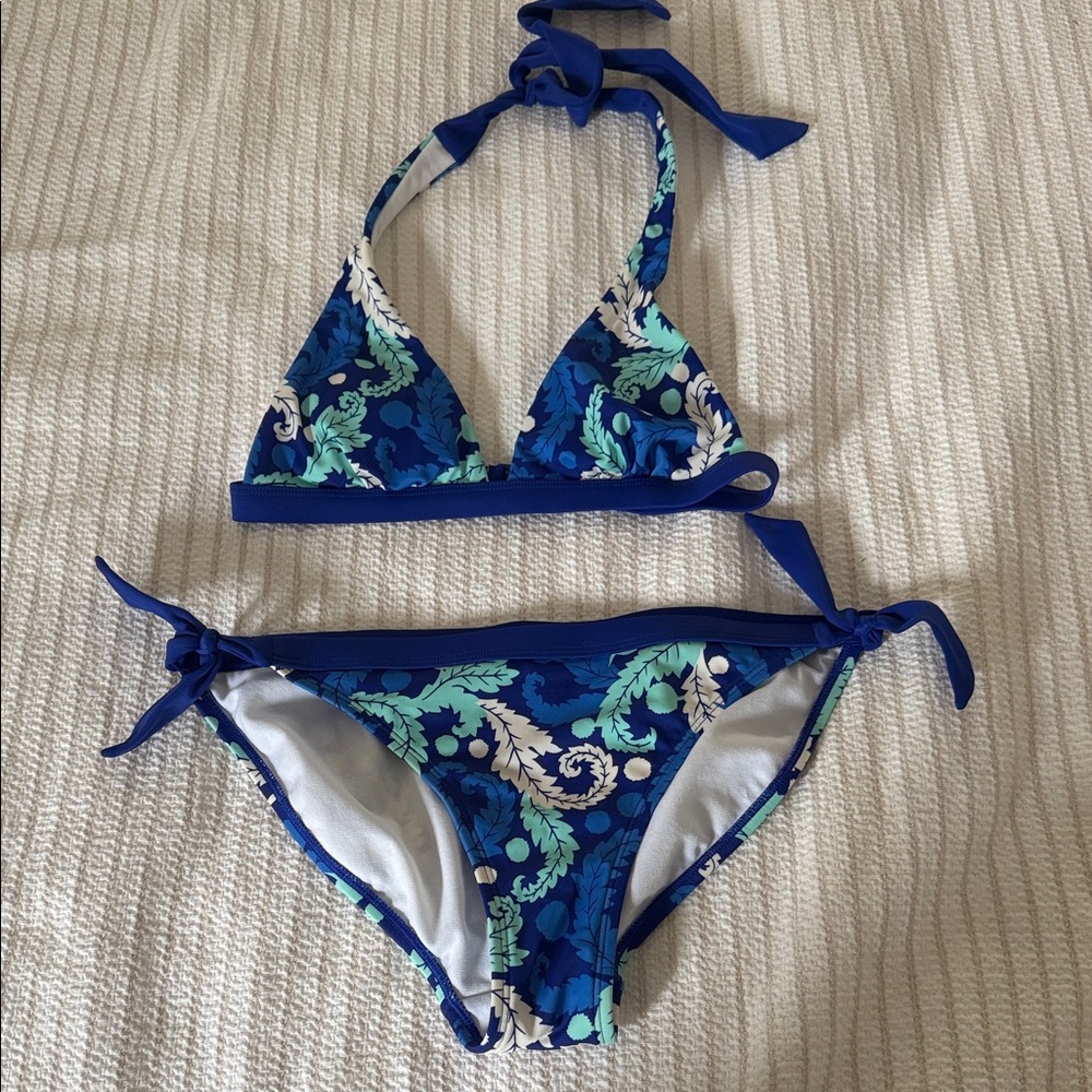 Like new Boden bikini set size 2